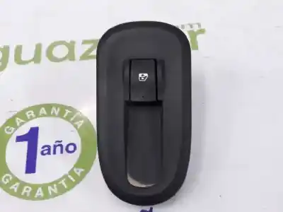Second-hand car spare part right front power window switch for renault master iii furgoneta (fv) 2.3 dci 145 fwd (fv0e fv0f fv0h fv02 fv0m fv0s.... oem iam references 8200476809  8200476809