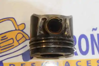 Second-hand car spare part piston for opel corsa d corsavan oem iam references 73502643  73502643