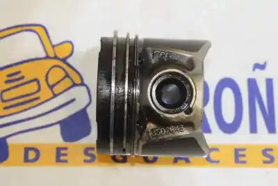 Second-hand car spare part piston for opel corsa d corsavan oem iam references 73502643  73502643