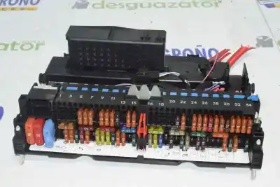 Peça sobressalente para automóvel em segunda mão caixa de fusíveis e relés por bmw x3 (e83) 2.0 turbodiesel cat referências oem iam 61138364530