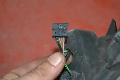 Peça sobressalente para automóvel em segunda mão espelho retrovisor direito por bmw 3 (e46) 320 d referências oem iam 51168245128  