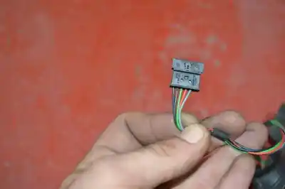 Second-hand car spare part right rearview mirror for bmw 3 (e46) 320 d oem iam references 51168245128  