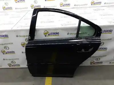 Recambio de automóvil de segunda mano de PUERTA TRASERA IZQUIERDA para VOLVO S60 BERLINA  referencias OEM IAM 30796488  