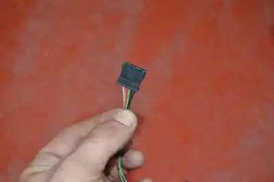 Peça sobressalente para automóvel em segunda mão espelho retrovisor direito por bmw 3 (e46) 320 d referências oem iam 51168245128  