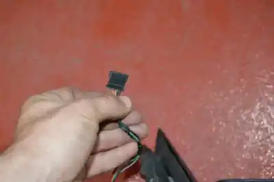 Second-hand car spare part right rearview mirror for bmw 3 (e46) 320 d oem iam references 51168245128  