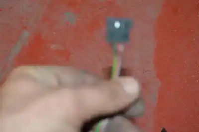 Peça sobressalente para automóvel em segunda mão espelho retrovisor direito por bmw 3 (e46) 320 d referências oem iam 51168245128  