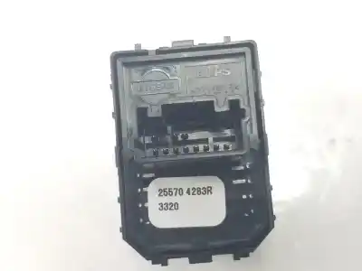 Peça sobressalente para automóvel em segunda mão comutador de espelhos retrovisores por renault master iii furgoneta (fv) 2.3 dci 145 fwd (fv0e fv0f fv0h fv02 fv0m fv0s.... referências oem iam 255704283r  255704283r