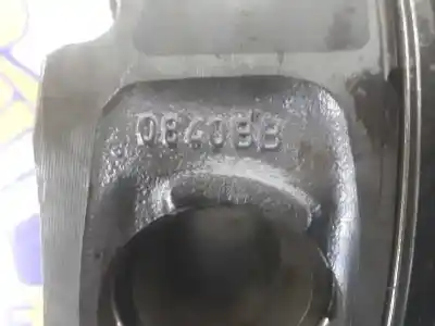 Second-hand car spare part piston for bmw 5 (e60) 520 d oem iam references 11257803033  0840bb