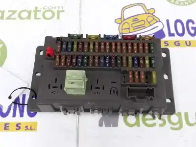 Pièce détachée automobile d'occasion BOÎTES À FUSIBLES pour MINI MINI (R50, R53)  Références OEM IAM 61136906600  6906600