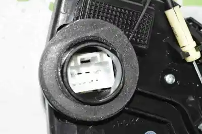 Автозапчасти б/у замок левой передней двери за toyota rav 4 iii (_a3_) 2.2 d (ala35_) ссылки oem iam 6904042241  6a5020619