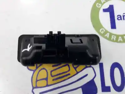 Second-hand car spare part tailgate back door handle for bmw 5 (e60) 520 d oem iam references 51247118158  