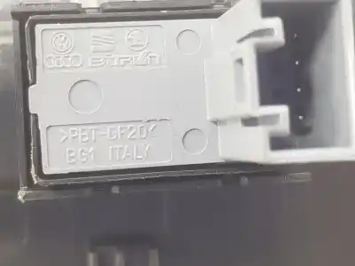 Автозапчасти б/у выключатель переднего правого окна за seat leon (1p1) 1.6 tdi ссылки oem iam 7l6959855c  7l6959855c