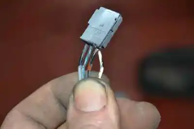 Peça sobressalente para automóvel em segunda mão espelho retrovisor esquerdo por bmw 3 (e36) 325 td referências oem iam 51168144407  