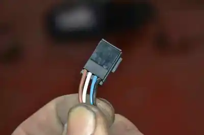 Peça sobressalente para automóvel em segunda mão espelho retrovisor esquerdo por bmw 3 (e36) 325 td referências oem iam 51168144407  