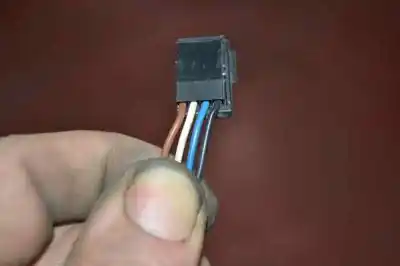 Peça sobressalente para automóvel em segunda mão espelho retrovisor esquerdo por bmw 3 (e36) 325 td referências oem iam 51168144407  