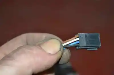 Peça sobressalente para automóvel em segunda mão espelho retrovisor esquerdo por bmw 3 (e36) 325 td referências oem iam 51168144407  