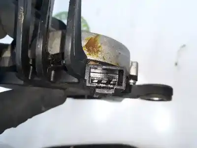 Автозапчастина б/у двигатель заднього склоочисника для opel astra h gtc (a04) 1.7 cdti (l08) посилання на oem iam 13105981  0390201591