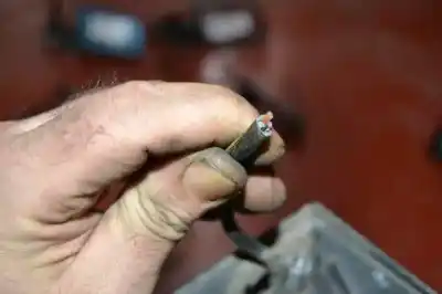 Peça sobressalente para automóvel em segunda mão espelho retrovisor esquerdo por bmw 3 (e36) 325 td referências oem iam 51168144407  