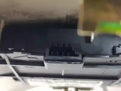 Pezzo di ricambio per auto di seconda mano luce interna per land rover range rover iii (l322) 3.0 d 4x4 riferimenti oem iam ywc500021  ywc500021