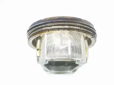 Second-hand car spare part piston for toyota prius (zvw30) 1.8 73kw oem iam references 1310137240