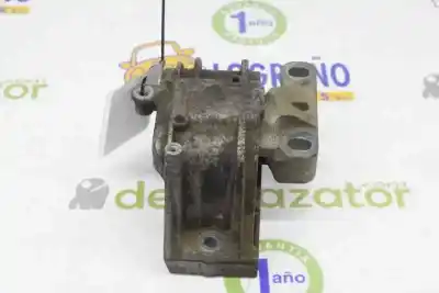 Second-hand car spare part right engine support for volkswagen passat variant (3c5) 1.9 tdi oem iam references 1k0199262m  1k0199262m