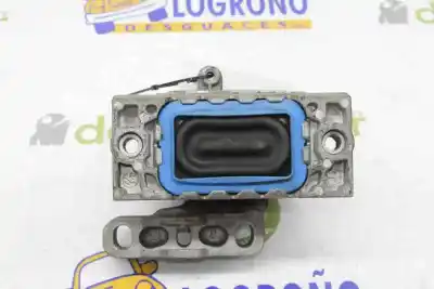 Second-hand car spare part right engine support for volkswagen passat variant (3c5) 1.9 tdi oem iam references 1k0199262m  1k0199262m