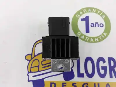 Second-hand car spare part glow plug for renault master iii furgoneta (fv) 2.3 dci 145 fwd (fv0e fv0f fv0h fv02 fv0m fv0s.... oem iam references 110678071r  110678071r