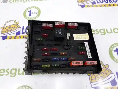 Pezzo di ricambio per auto di seconda mano scatola relè/fusibili per volkswagen passat b6 (3c2) 2.0 tdi 16v riferimenti oem iam 3c0937125