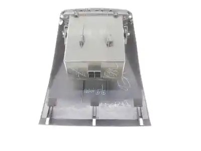 Автозапчасти б/у бардачок за mitsubishi l 200 (ka0/kb0) 2.5 di-d cat ссылки oem iam mn179802xa  mn179802xa