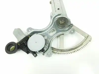 Gebrauchtes Autoersatzteil fensterheber vorne rechts zum toyota land cruiser (j12) 3.0 turbodiesel oem-iam-referenzen 6980158010 6980158010 