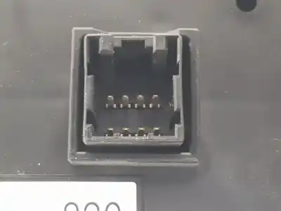 Second-hand car spare part multifunction display for subaru xv 2.0 cat oem iam references 85261fj820  85261fj820