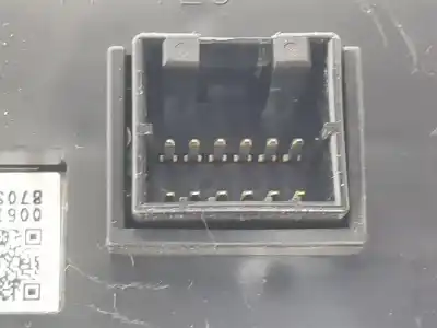 Second-hand car spare part multifunction display for subaru xv 2.0 cat oem iam references 85261fj820  85261fj820