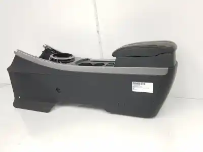 Автозапчастина б/у центральний подлокник для mazda cx7 2.2 turbodiesel посилання на oem iam eh6464420c02  eh6464420c02