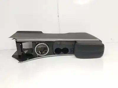 Автозапчастина б/у центральний подлокник для mazda cx7 2.2 turbodiesel посилання на oem iam eh6464420c02  eh6464420c02