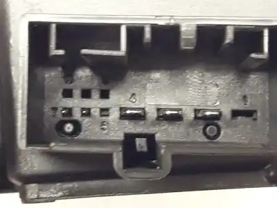 Автозапчастина б/у двигатель заднього правого скла для skoda superb 1.4 16v tsi посилання на oem iam 5q0959812a  0130822724