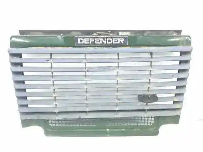 Pièce détachée automobile d'occasion grille avant pour land rover defender (ld) 2.5 td5 références oem iam mtc4220 mtc4007 color verde 637 