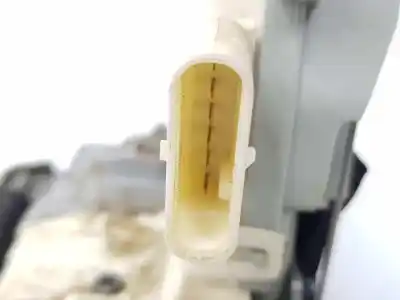 Автозапчастина б/у замок заднього правого дверя для audi a4 b8 (8k2) 2.0 tdi посилання на oem iam 8k0839016c  8k0839016c