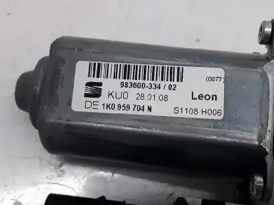 Автозапчасти б/у мотор заднего правого стекла за seat leon 2.0 tdi ссылки oem iam 1k0959704n  3c0959704e Автозапчасти б/у мотор заднего правого стекла за seat leon 2.0 tdi ссылки oem iam 1k0959704n  3c0959704e
