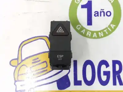Second-hand car spare part switch for clase c clase c berlina 2.1 cdi oem iam references 2049051600
