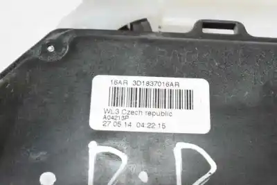 Автозапчасти б/у замок передней правой двери за volkswagen caddy ka/kb (2c) 1.6 tdi ссылки oem iam 3d1837016ar  3d1837016ae