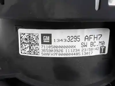 Автозапчастина б/у панель інструментів для opel adam (m13) 1.2 посилання на oem iam 13433295