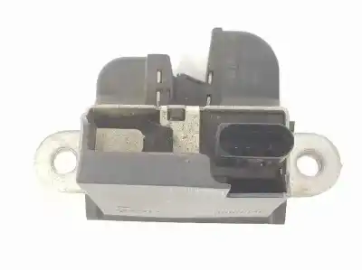 Recambio de automóvil de segunda mano de cerradura maletero / porton para seat leon (5f1) 1.6 tdi referencias oem iam 5f4827505c 5f4827505c 