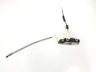 Second-hand car spare part left front door lock for clase c clase c lim. 2.1 cdi oem iam references a0997200135