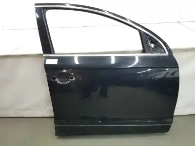 Recambio de automóvil de segunda mano de PUERTA DELANTERA DERECHA para AUDI Q7  referencias OEM IAM 4L0831052A 4L0831052A NEGRO 