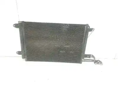 Recambio de automóvil de segunda mano de condensador / radiador aire acondicionado para volkswagen eos (1f8) 2.0 tdi referencias oem iam 1k0820411s 1k0820411s 