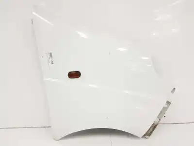 Recambio de automóvil de segunda mano de ALETA DELANTERA DERECHA para RENAULT TRAFIC CAJA CERRADA (AB 4.01)  referencias OEM IAM 7782524467 7782524467 BLANCO 0D31 