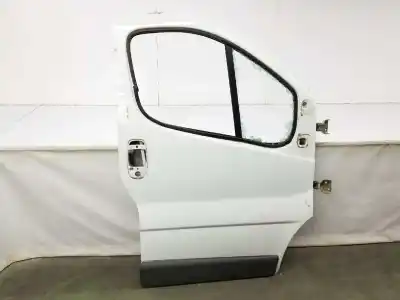 Recambio de automóvil de segunda mano de PUERTA DELANTERA DERECHA para RENAULT TRAFIC CAJA CERRADA (AB 4.01)  referencias OEM IAM 7751478601 7751478601 BLANCO 0D31 