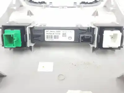 Pezzo di ricambio per auto di seconda mano luce interna per citroen c4 lim. 1.2 12v e-thp riferimenti oem iam 9818840980  96781446bj