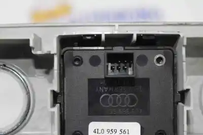 Автозапчастина б/у внутрішне світло для audi q7 (4l) 3.0 v6 24v tdi посилання на oem iam 4l0959561  4l0959561