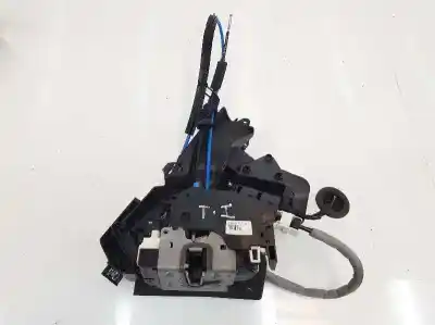 Second-hand car spare part rear left door lock for clase c clase c berlina 2.2 cdi oem iam references a2047300335